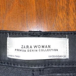 NWOT Zara Woman Premium Denim Collection waxed leather look sleek ankle jeans